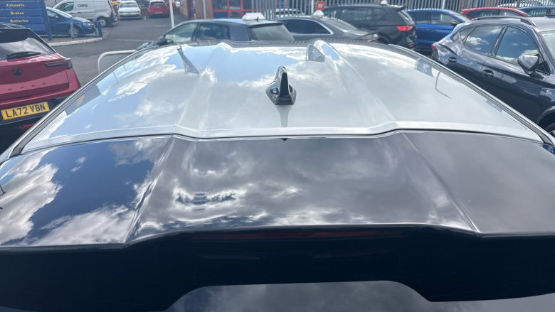 Nissan Juke 1.0 DiG-T N-Connecta 5dr Petrol Hatchback